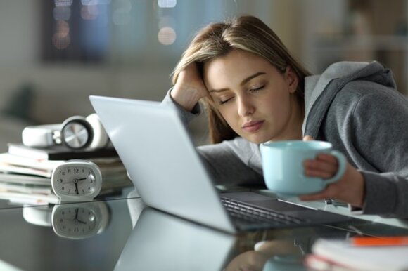 Зумеры хотят работать меньше 8 часов