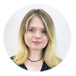 Юлия Комарова